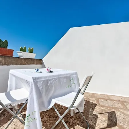 Vista Castello أوترانتو